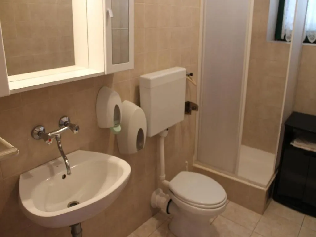 Apartment In Kali With Sea View, Balcony, Air Conditioning, Wi-Fi